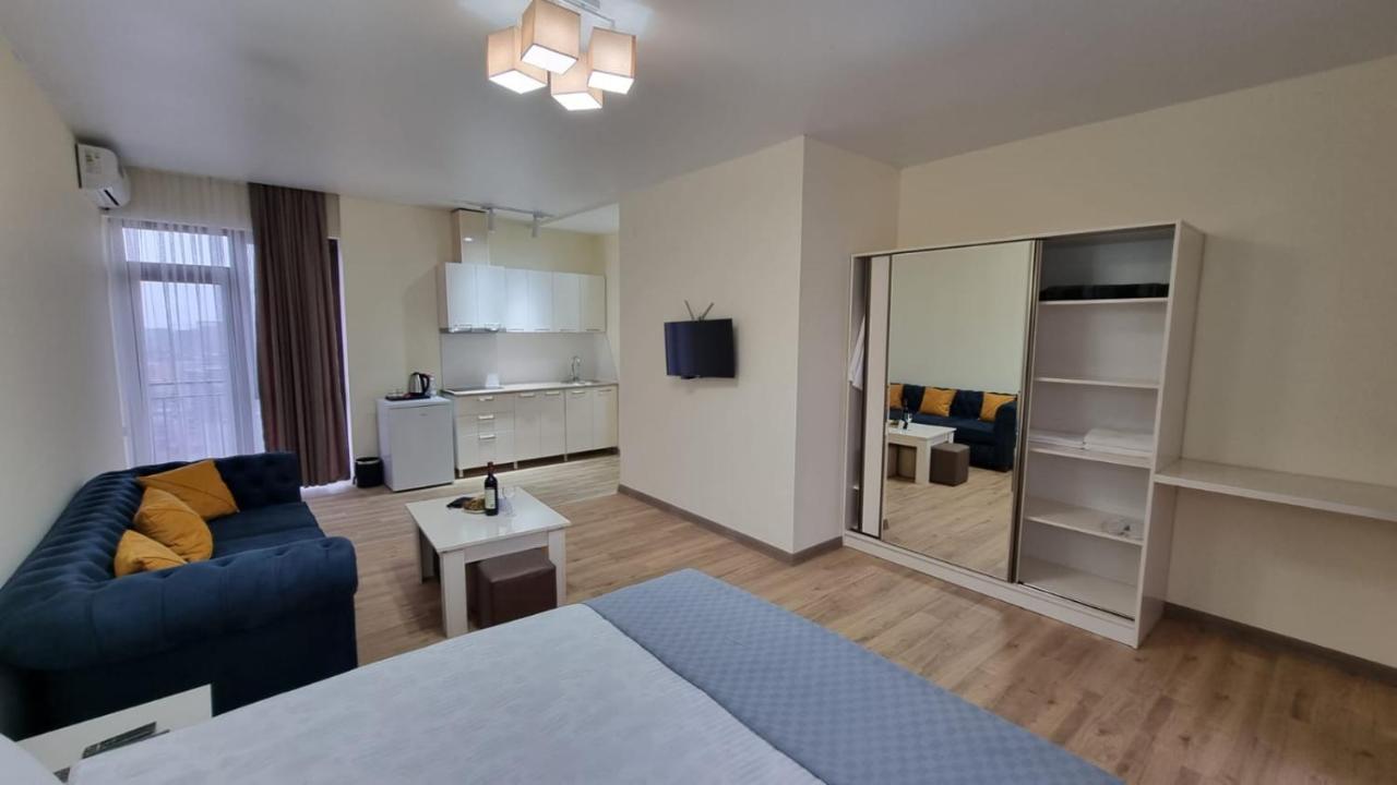 Gg Aparthotel Batumi Eksteriør billede