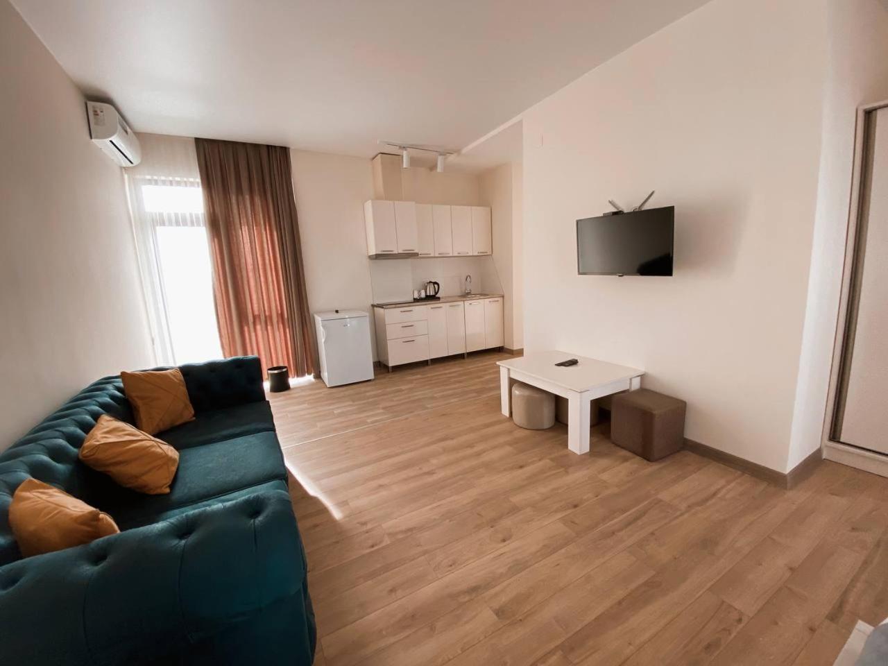 Gg Aparthotel Batumi Eksteriør billede