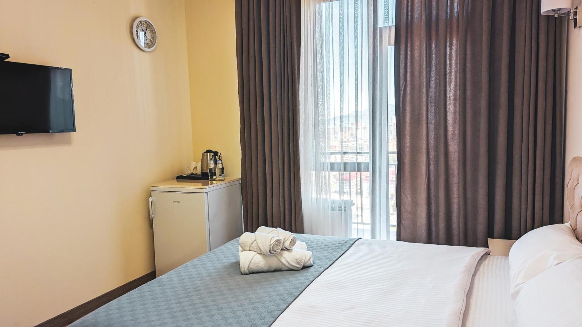 Gg Aparthotel Batumi Eksteriør billede