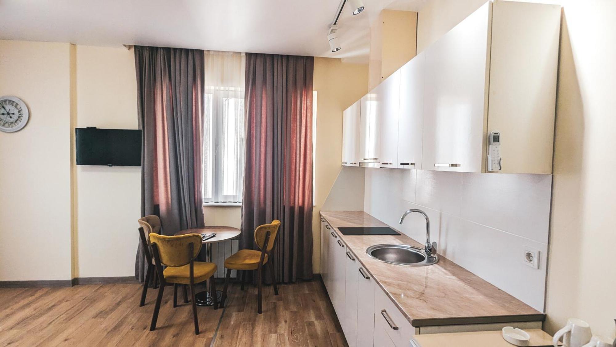 Gg Aparthotel Batumi Eksteriør billede